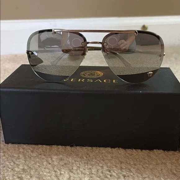 Versace | Accessories | Versace Silver And Black Aviator  display picture 2